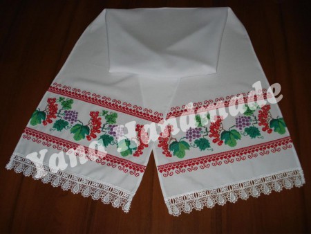 Рушник вишитий - Калина, виноград